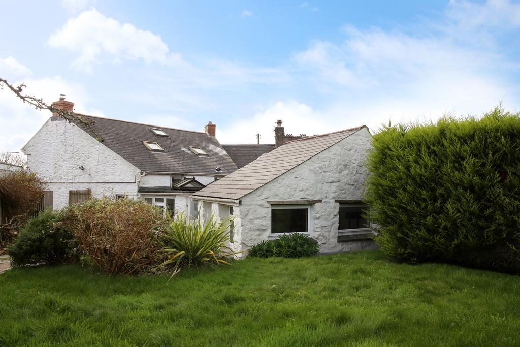 Holiday home Little Trewin *